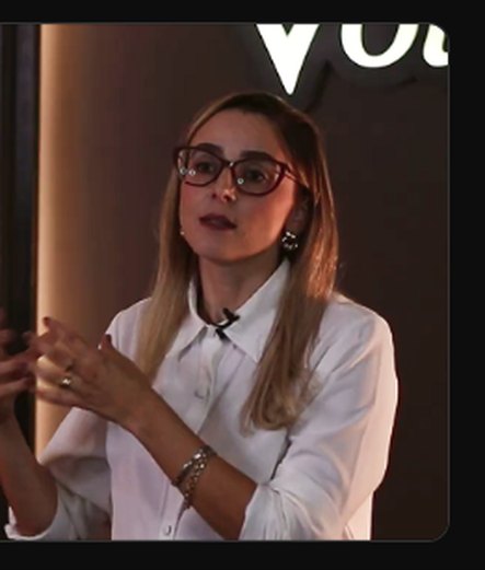 Thais Dias